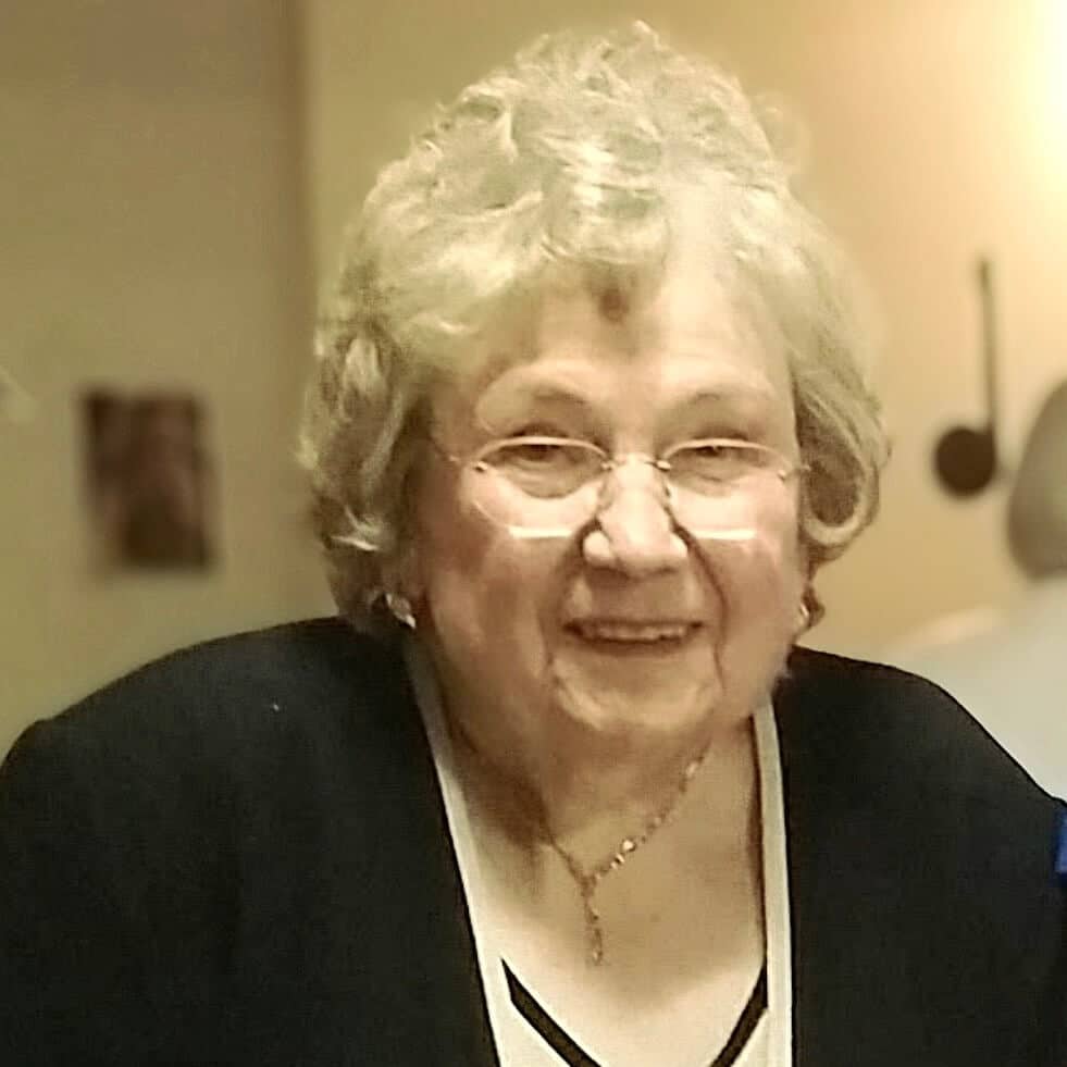 Violet-Small-obituary